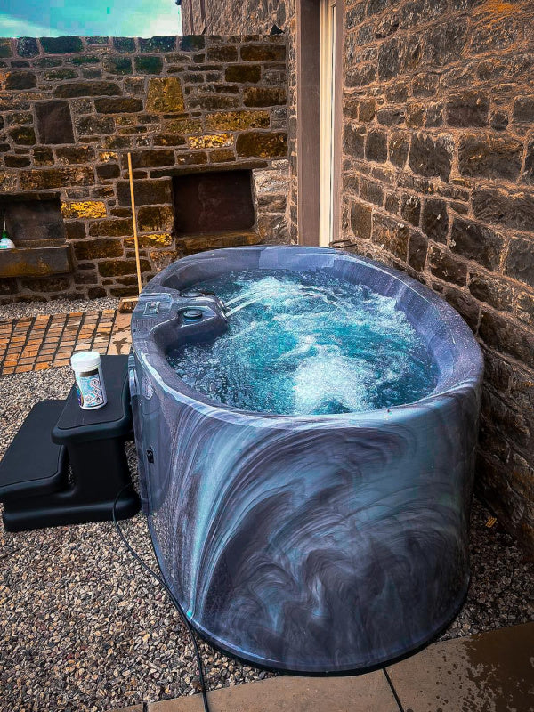 13A Plug & Play -'Just for 2' Hot Tub By H2O
