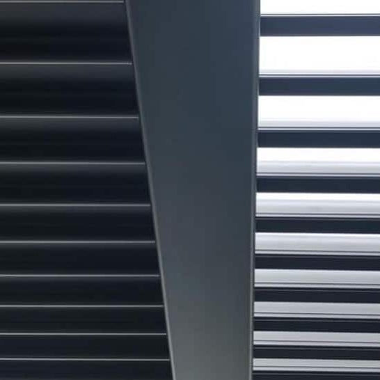 Suns Lifestyle- Maranza Deluxe Aluminium Pergola includes Imus Eco Under Table Heater