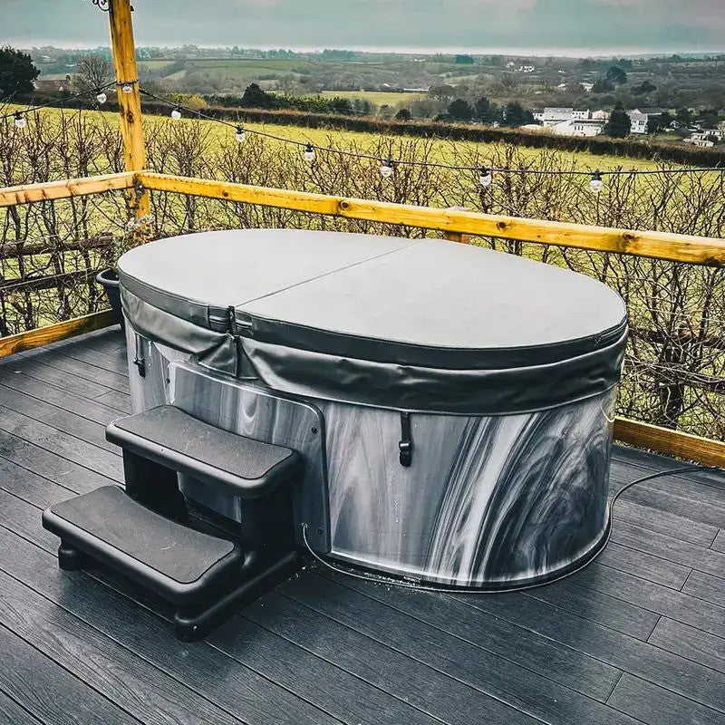 Luxury 5 person and 6 person Hot Tubs - Gardens Of Style