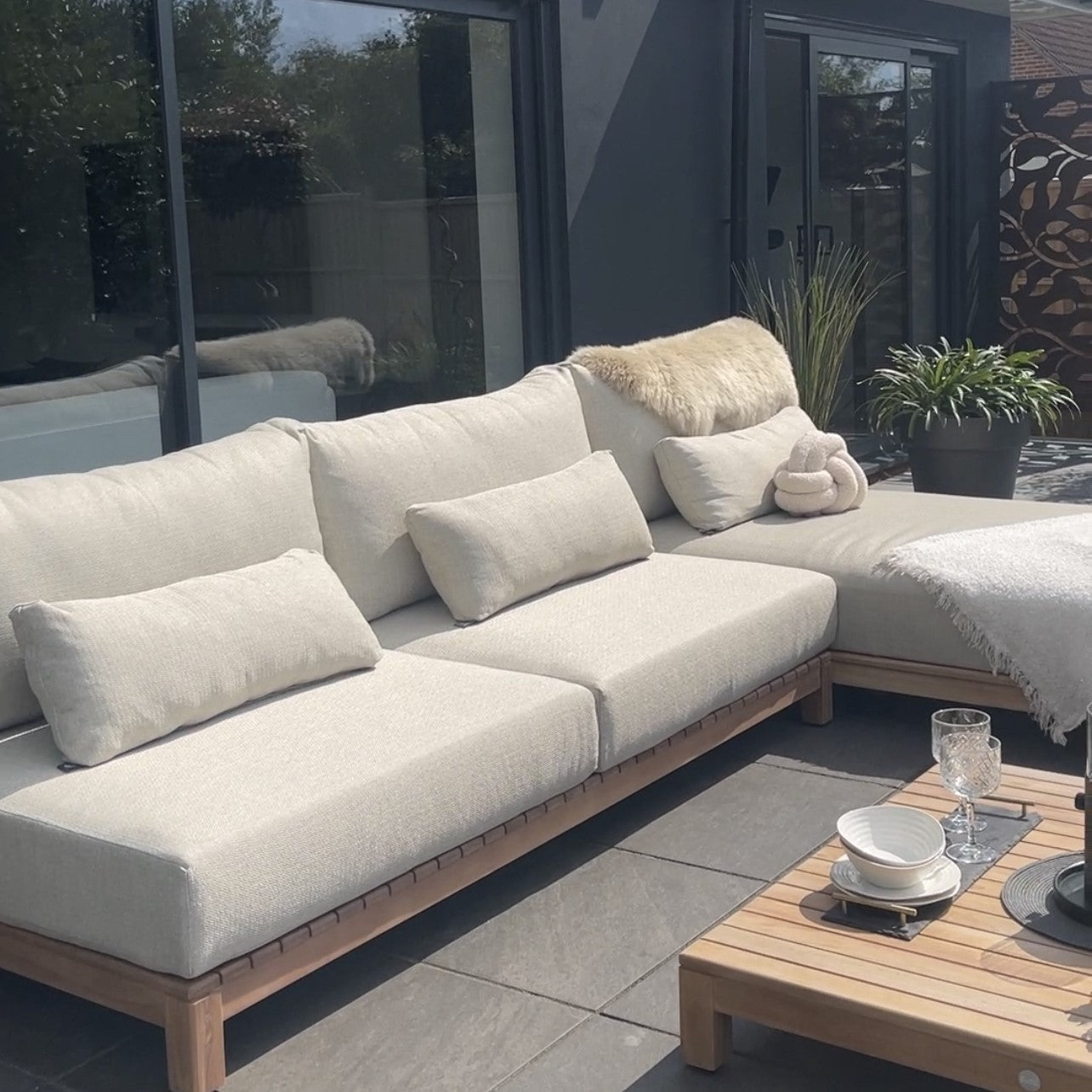 Suns Lifestyle - Portofino Chaise Lounge Collection