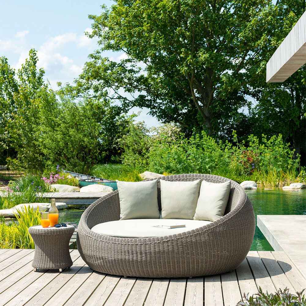 Alexander Rose Hazelmere Daybed