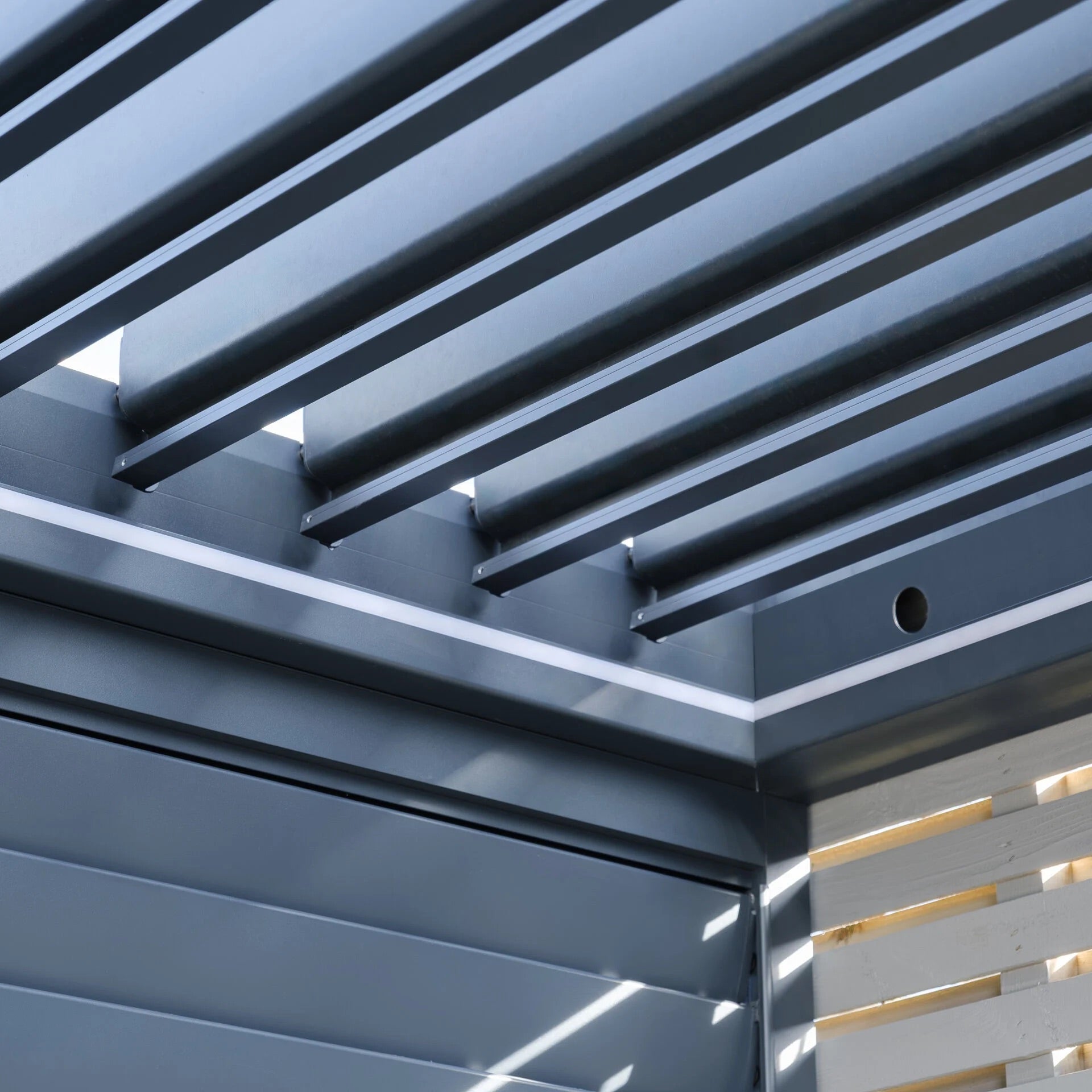 Maze Como Aluminium BBQ Shelter Close up of Open Roof Louvres