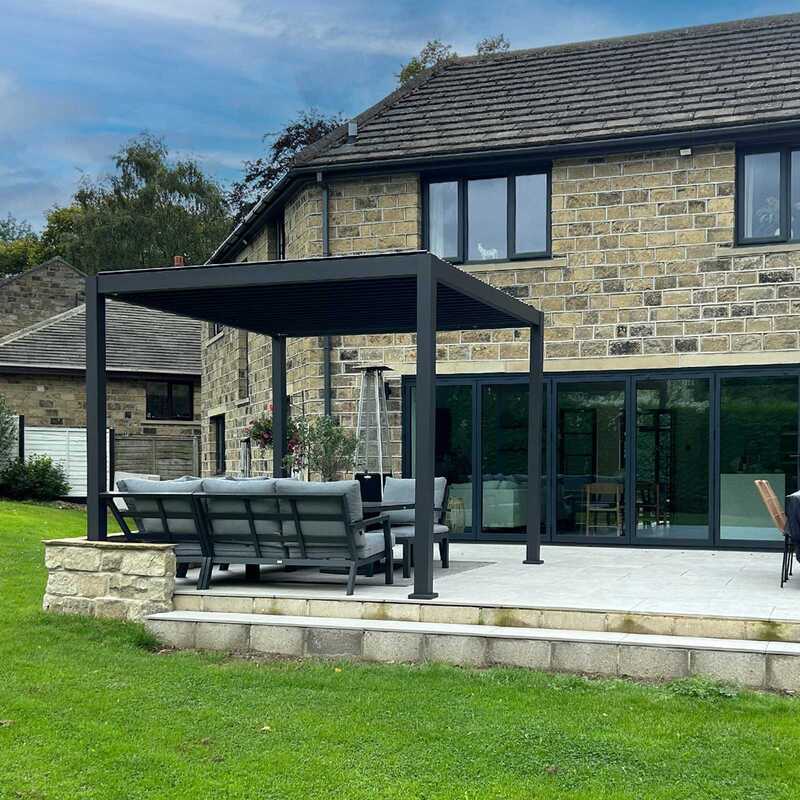 Nova Titan Plus LED Aluminium Pergola