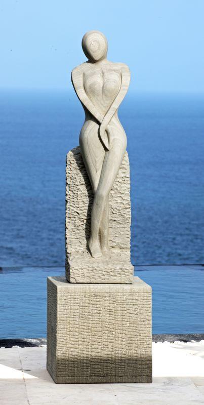 Skyline Design 'Serene Lady' Garden Sculpture - Gardens Of Style